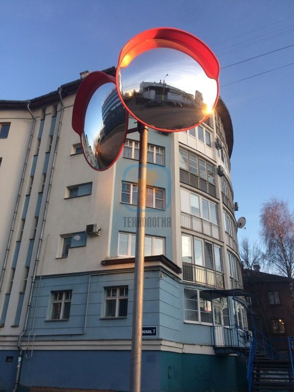 Зона выезда Газпром Межрегионгаз Ярославль, с зеркалами сферическими для улучшения обзора