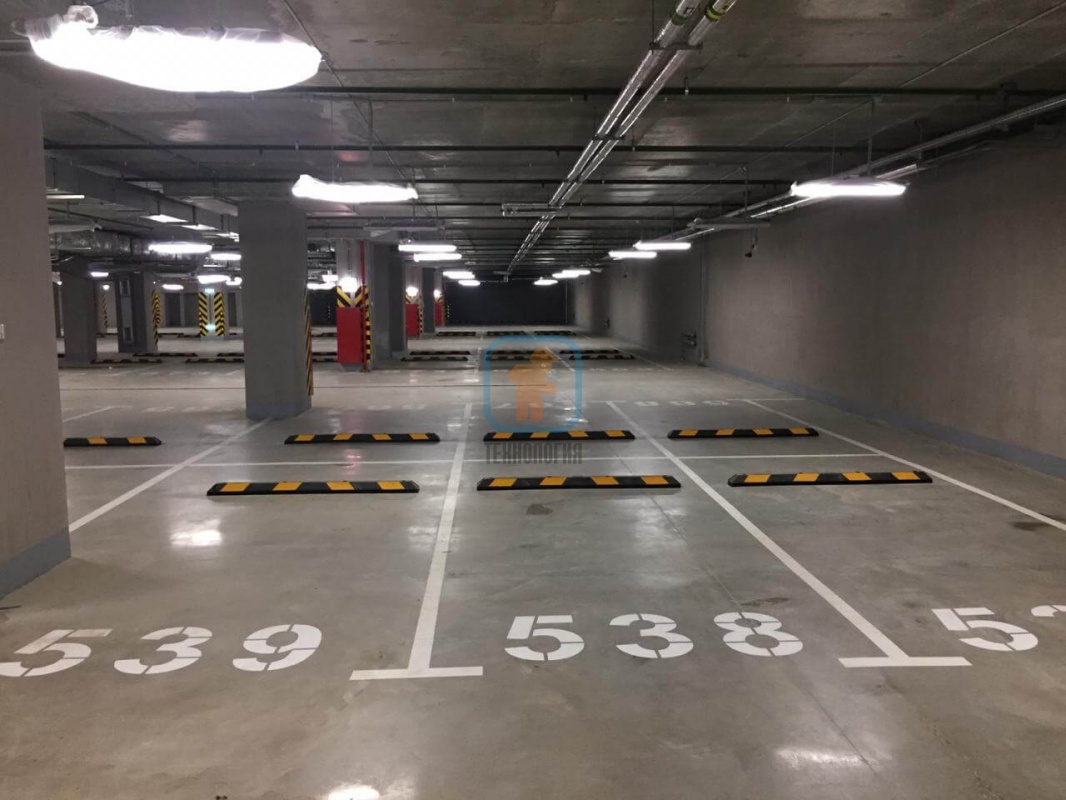 Оборудованные места для машин на парковке ЖК ЖК «ЗИЛАРТ»