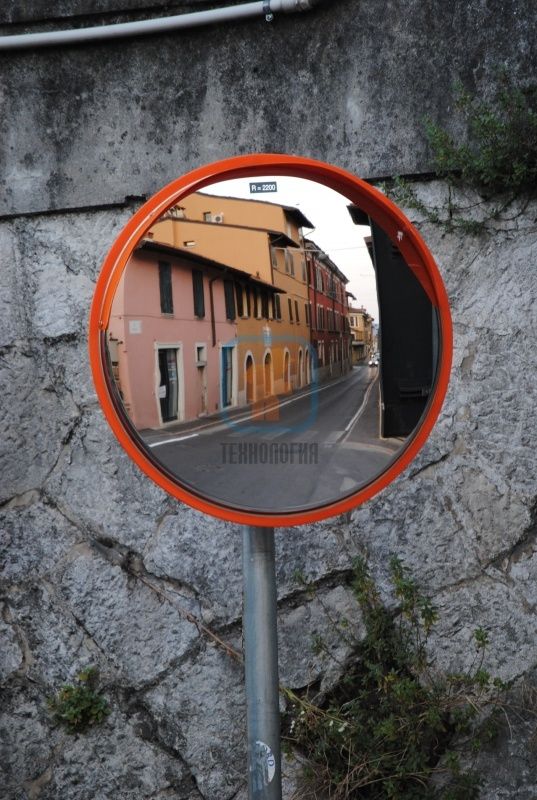 Уличное зеркало круглое с козырьком из нержавеющей стали 800 мм