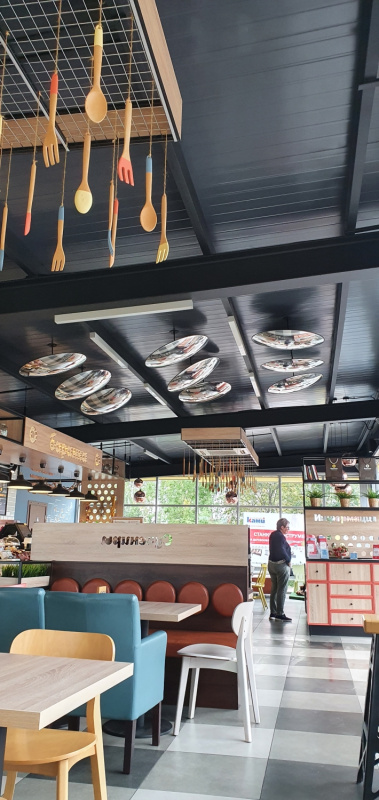Придорожное кафе «Баранка» на трассе М-8, оформленное зеркалами сферическими 400 мм