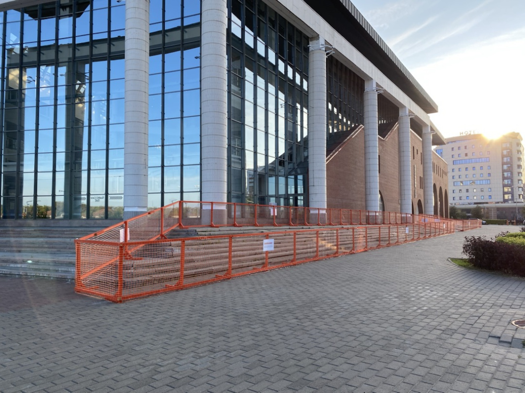 Сетка пластиковая оградительная А-90 1*50м 