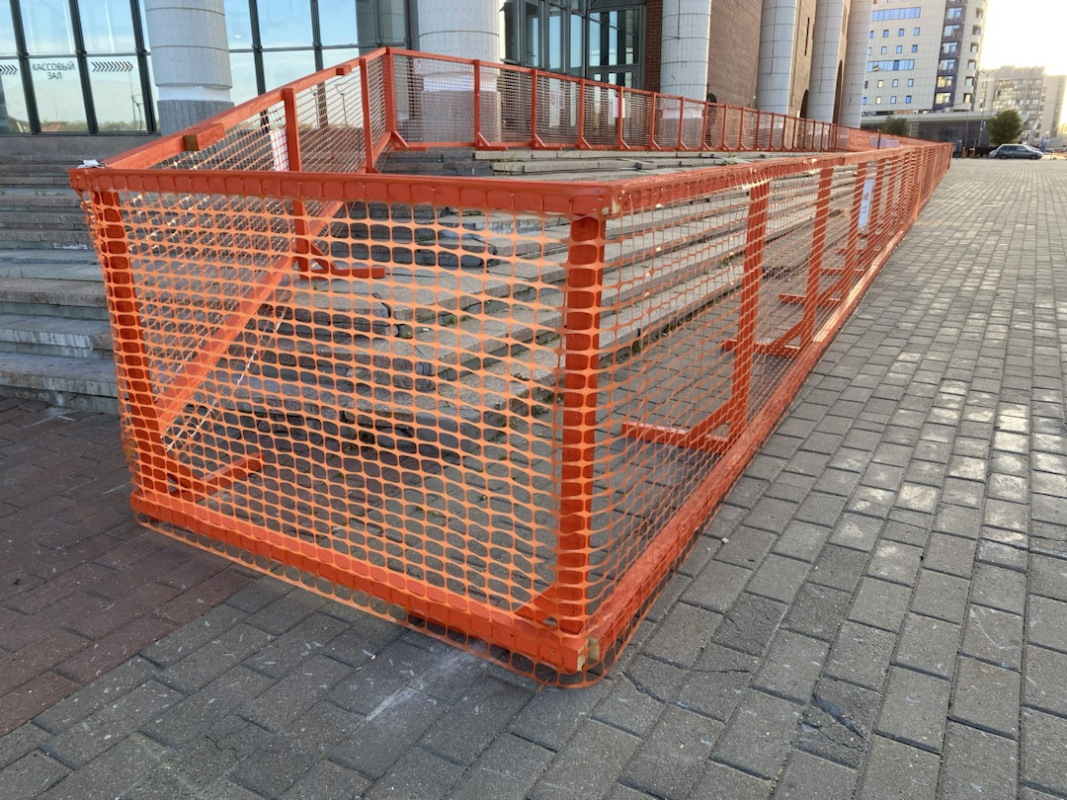 Сетка пластиковая оградительная А-100 1*50м, ячейка 45x95 (К) 