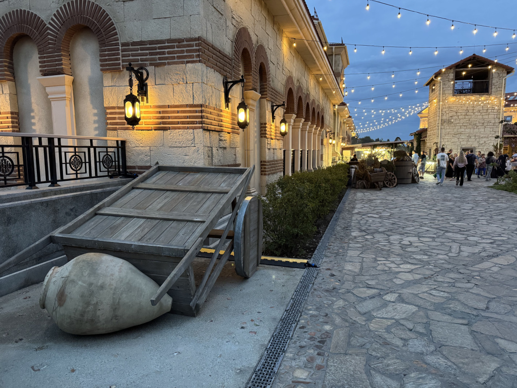 Установка кабель-каналов в Музейно-храмовом комплексе «Новый Херсонес» - фото 3