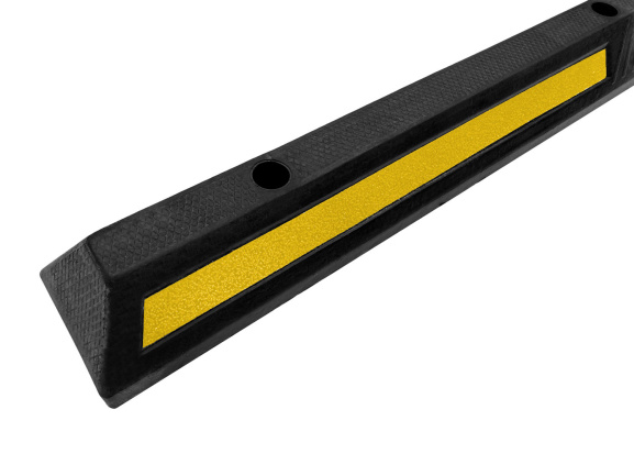 Колесоотбойник резиновый 2м КР-2,0 целый рифленый 