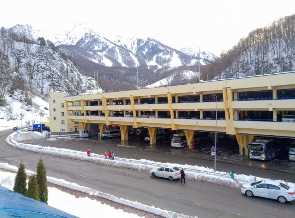 Парковка горнолыжного курорта «Газпром»