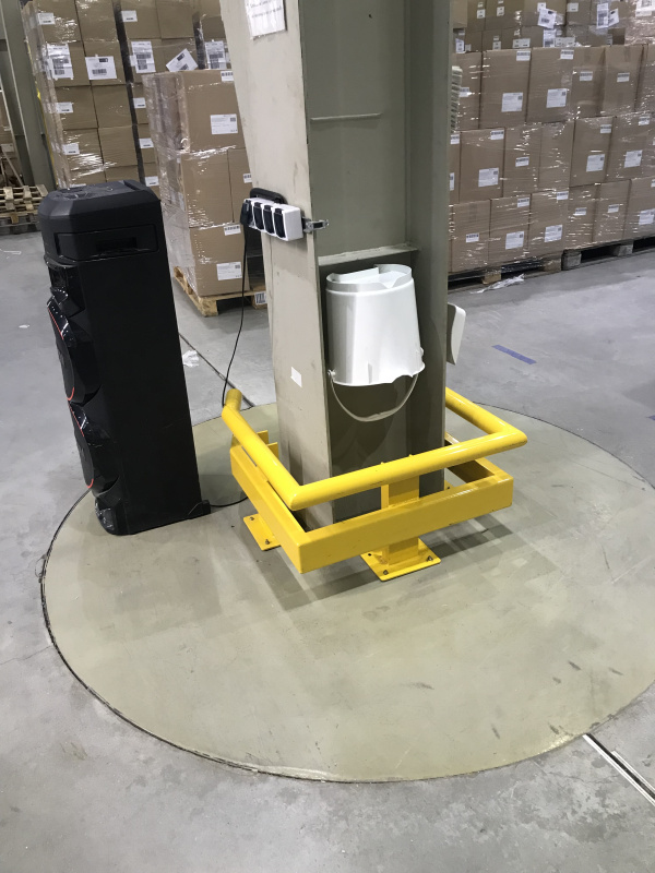 Колесоотбойники для защиты оборудования и территории склада - фото 4