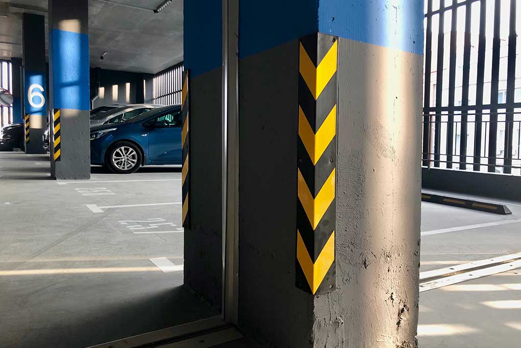 Защита углов колонн на подземном паркинге для частных клиентов Белинвестбанка