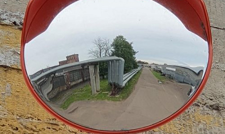 Обзор выезда со склада на территории завод ЗАО "Корд"