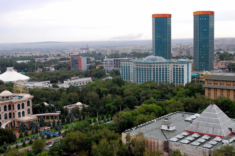 МФК &quot;Almaty towers&quot;, вид с высоты птичьего полета