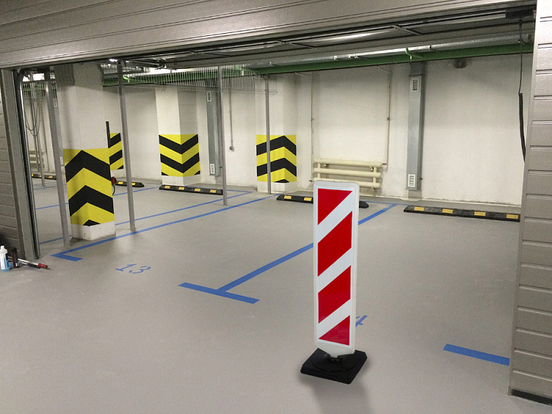 Пластина дорожная для ограждения парковочного места в подземном паркинге