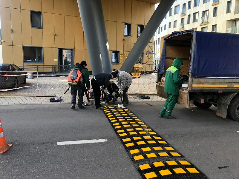 Доставка и монтаж ИДН-900 из резины